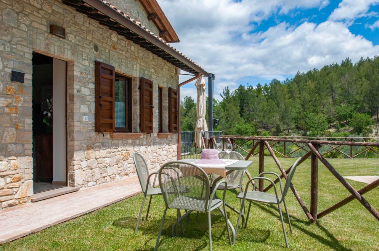 Agriturismo Molino Verde Montecchio  Exterior foto
